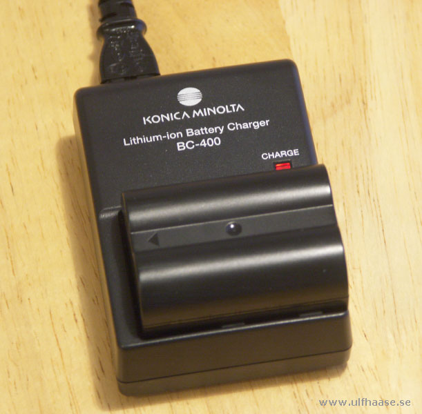 Konica Minolta battery charger BC-400