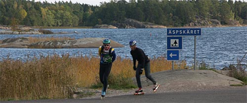 Inline skating on Gräsö.