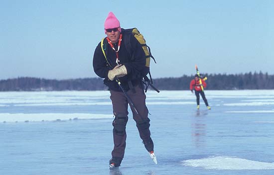 Ice skating on Björköfjärden and Lidöfjärden.