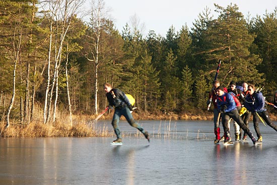 Ice skating in the Finspång area