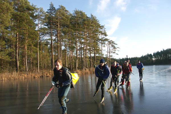 Ice skating in the Finspång area