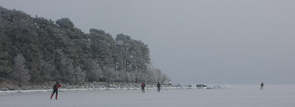 Ice skating in the Stockholm archipelago