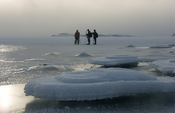 Ice skating in the Stockholm archipelago