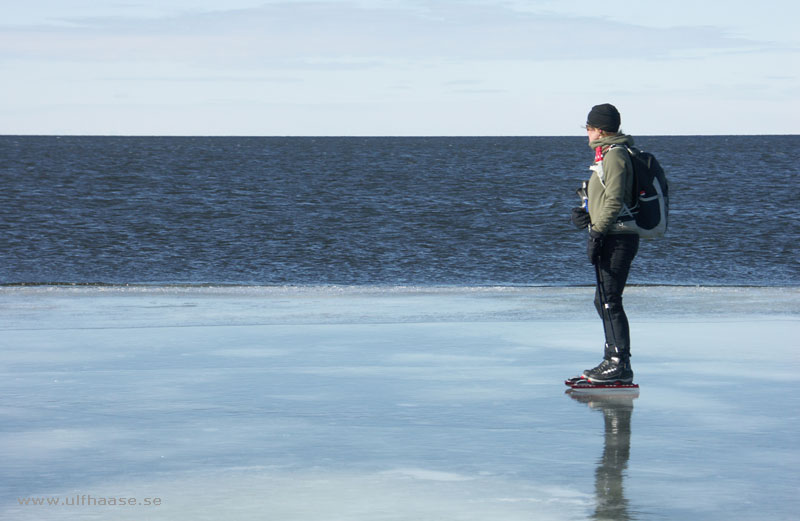 Vänern, ice skating 2013
