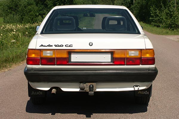 Audi 100 CC (typ 44)