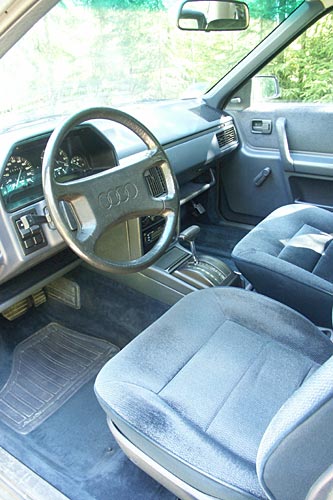 Audi 100 CC (typ 44)